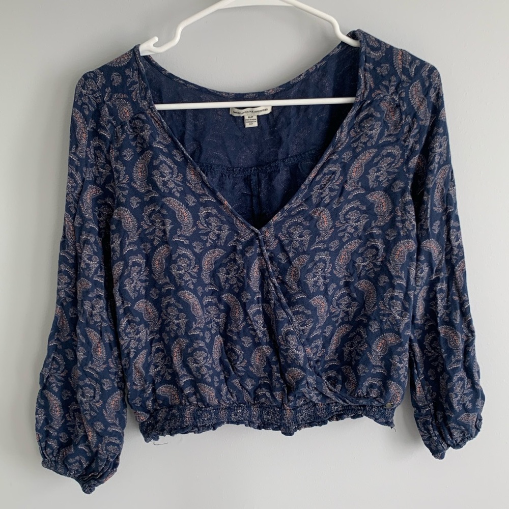 Navy Blue American Eagle Crop Top.